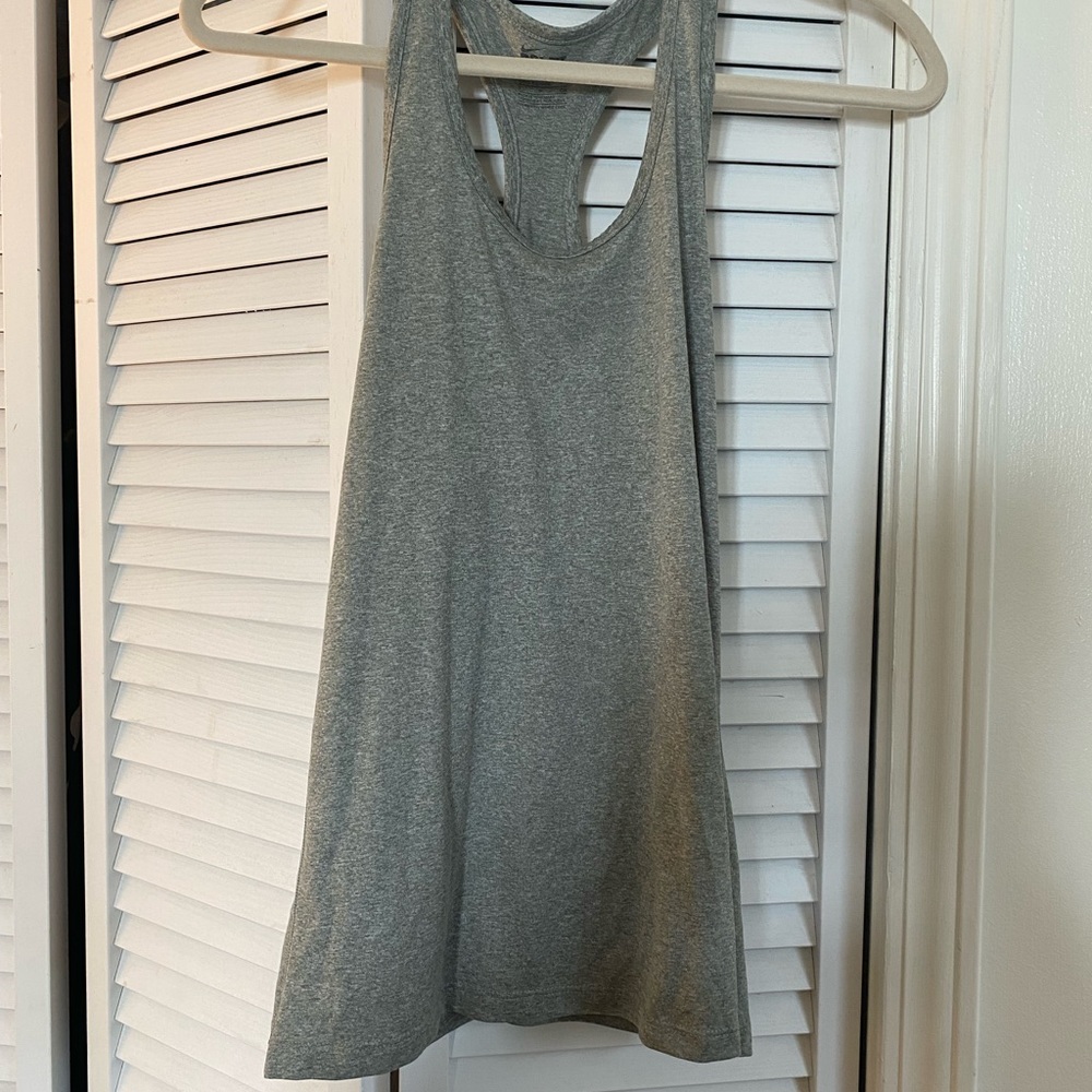 Nike workout tank